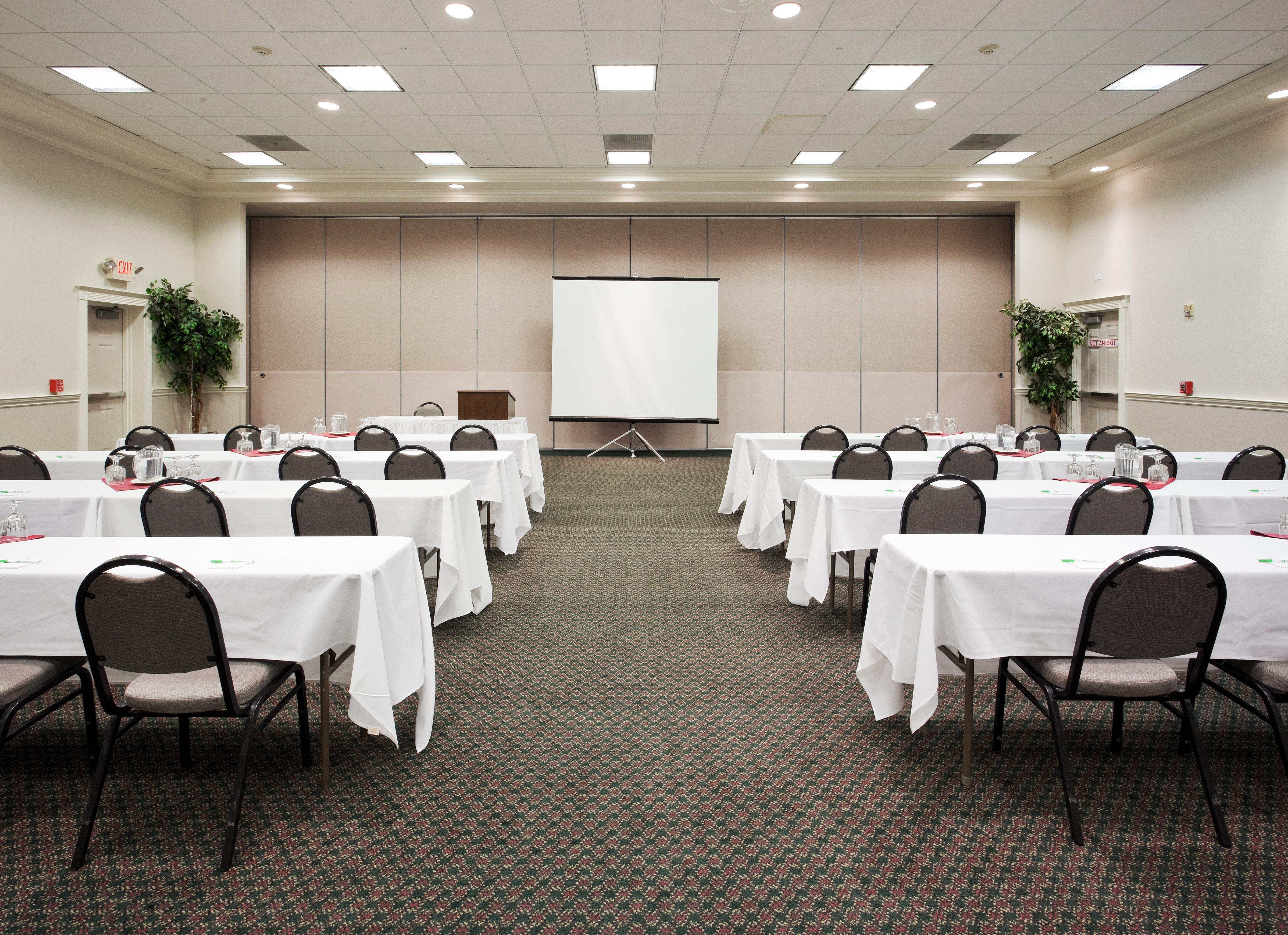 Holiday Inn Redding By Ihg Εξωτερικό φωτογραφία