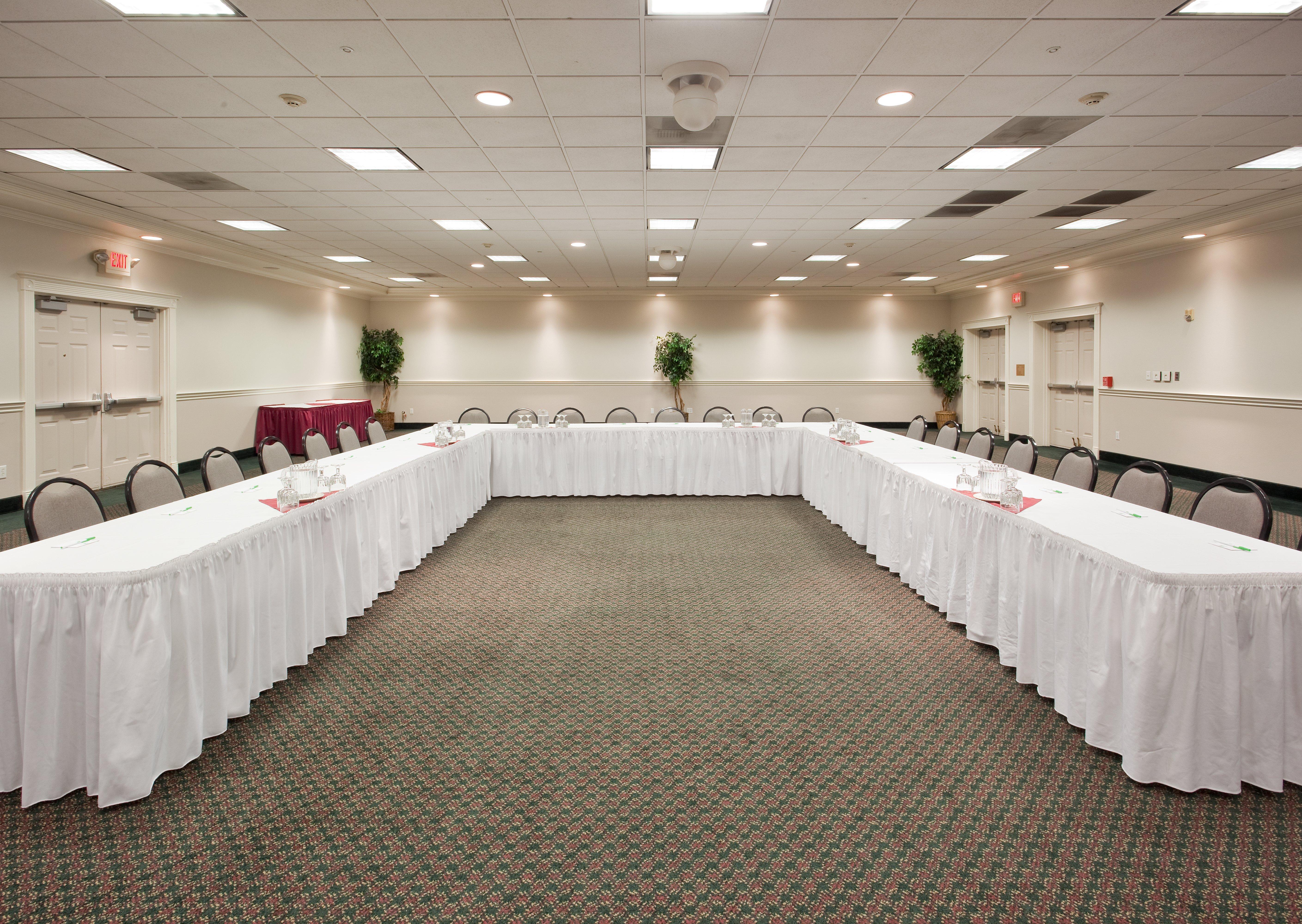 Holiday Inn Redding By Ihg Εξωτερικό φωτογραφία