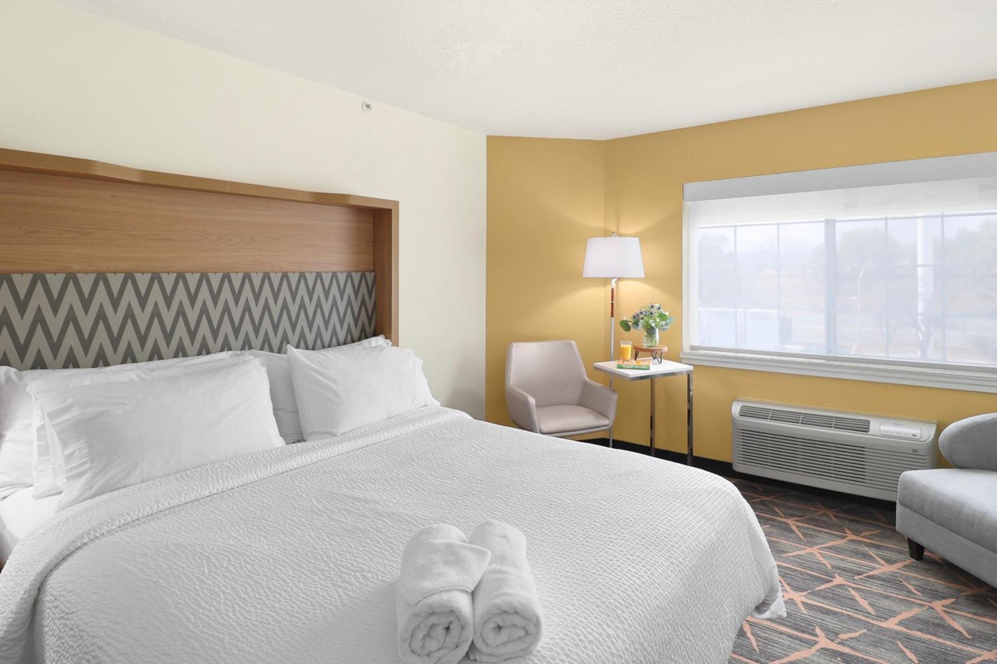 Holiday Inn Redding By Ihg Εξωτερικό φωτογραφία